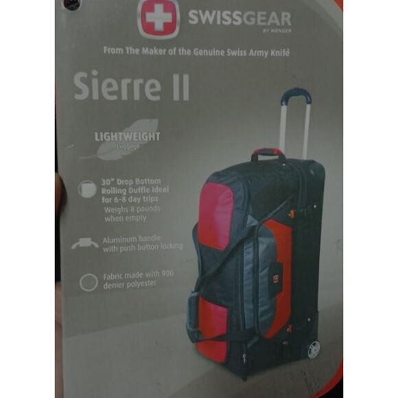 SWISS GEAR SIERRE II LIGHTWEIGHT ROLLING DUFFLE ROLLER LUGGAGE SPORT TRAVEL BAG - Picture 1 of 16